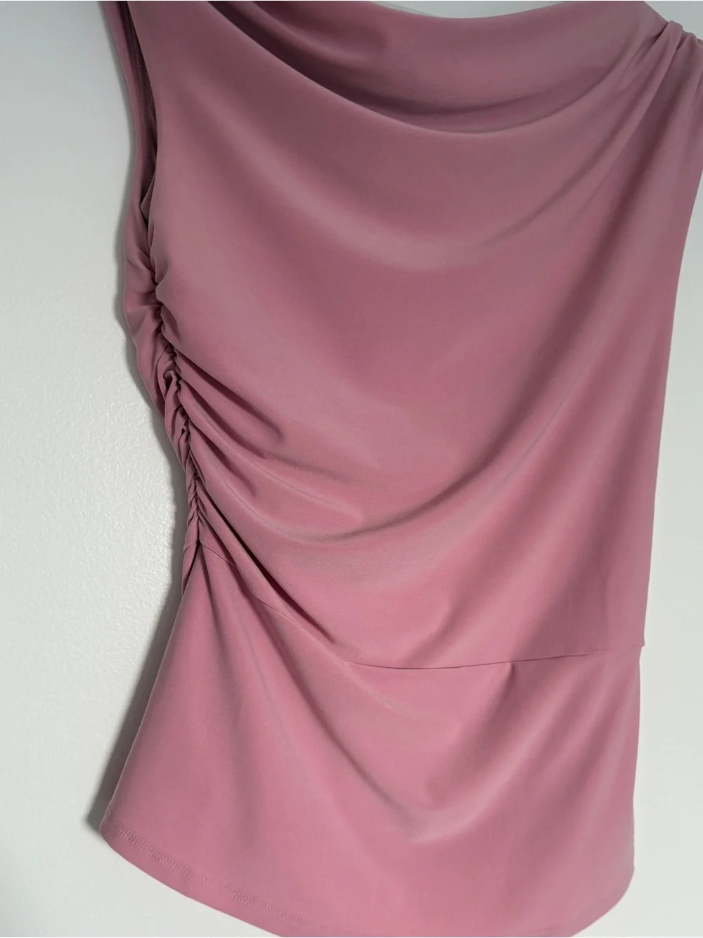 Aritzia Gallery Top - Picture 2 of 5